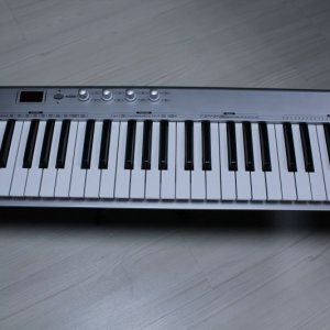 Techno  MIDI Usb Klavye
